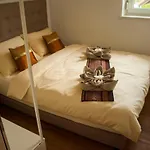 Apartment Changthai Spa Apartment - Free Parking, Center K