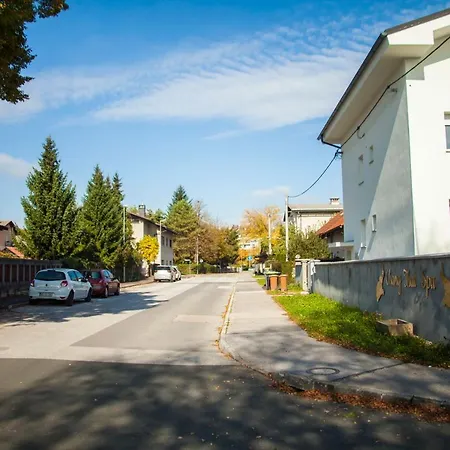 Apartamento - & Free Parking, Center *
